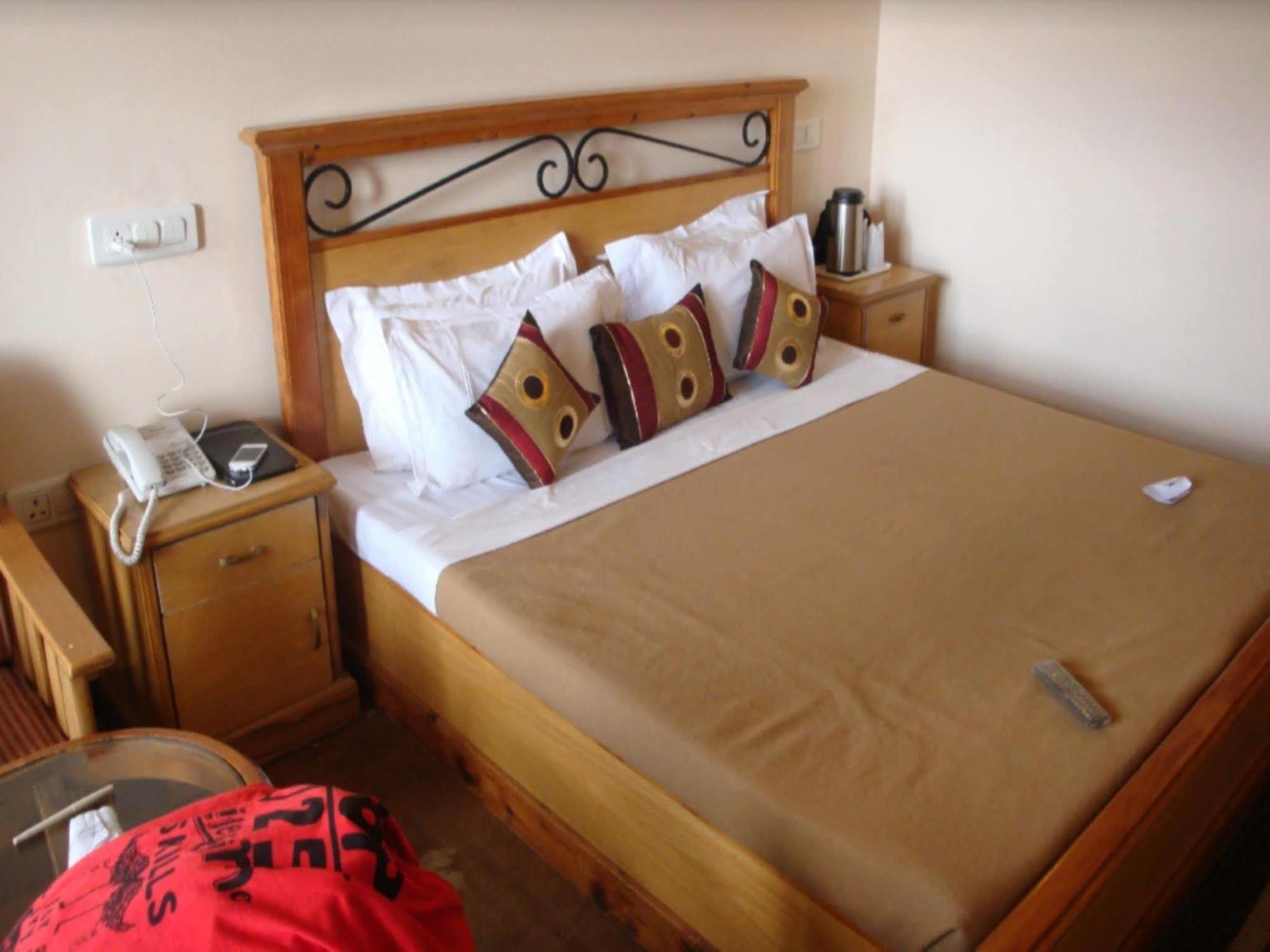 Asian Plaza Hotel Dharamshala Eksteriør billede